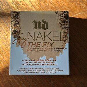 UD Stay Naked The Fix 50CP Cool, Pink.